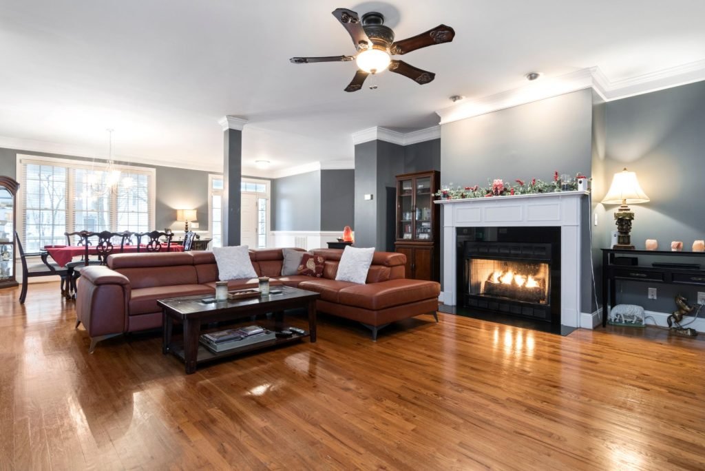 epoxy flooring Vancouver BC modern garage glossy floor coating